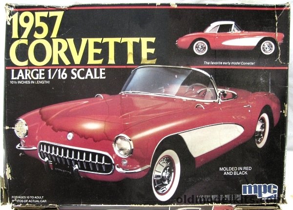 MPC 1/16 Chevrolet 1957 Corvette - Fuel Injection or Dual 4 Barrels, 13071 plastic model kit